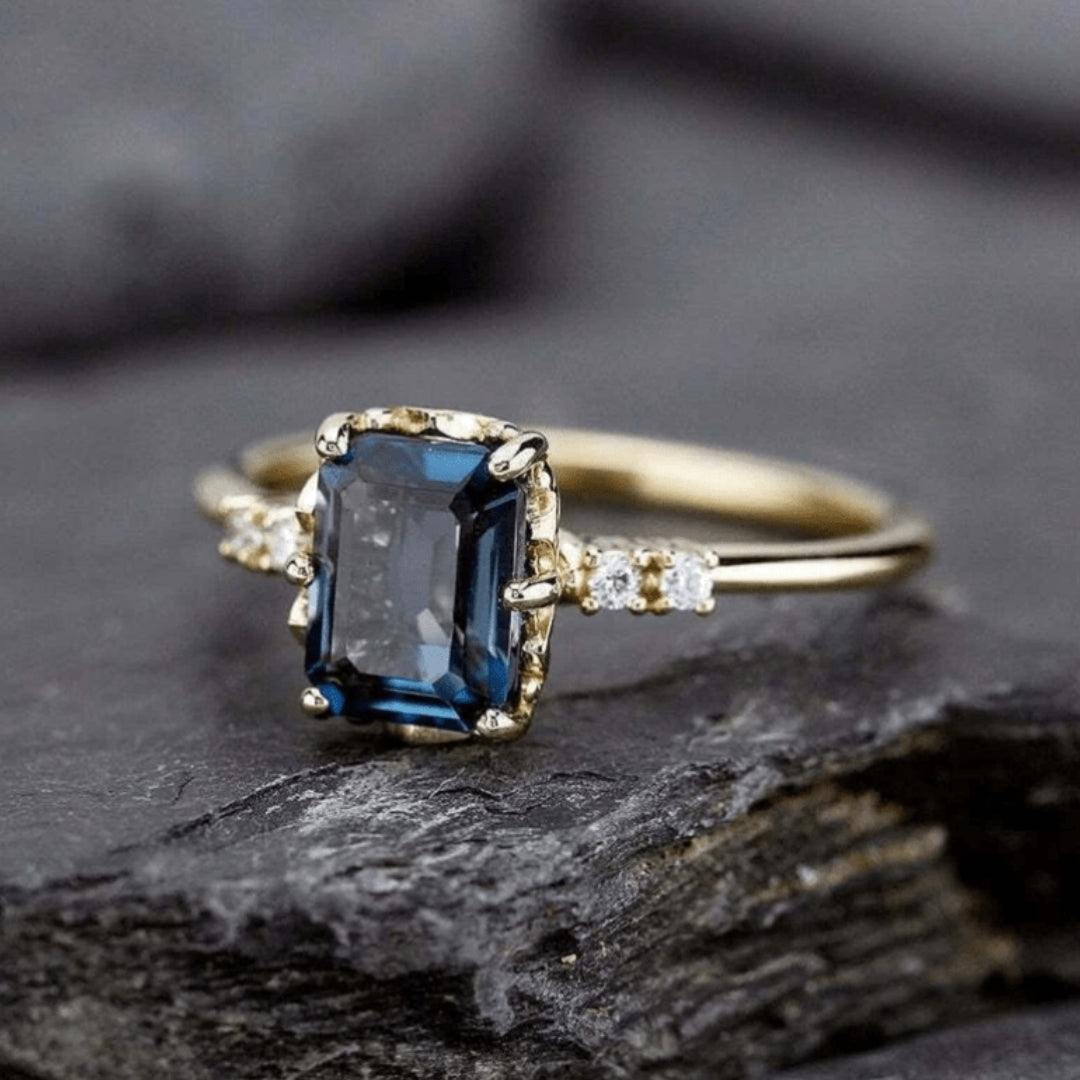 Classic Blue Crystal Gold Ring