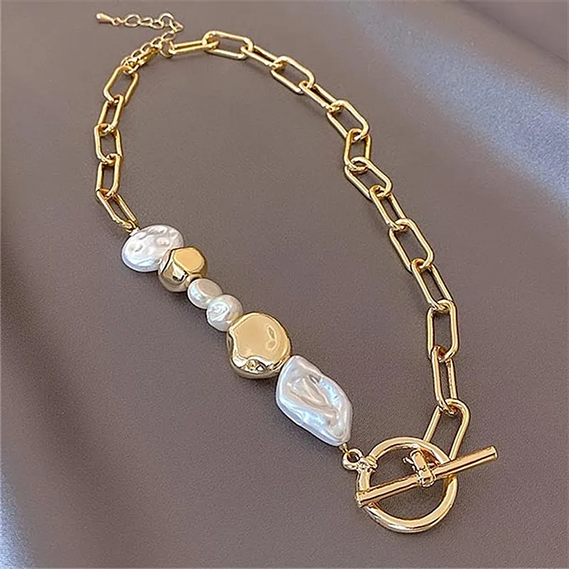 Classic Golden Pearls Necklace