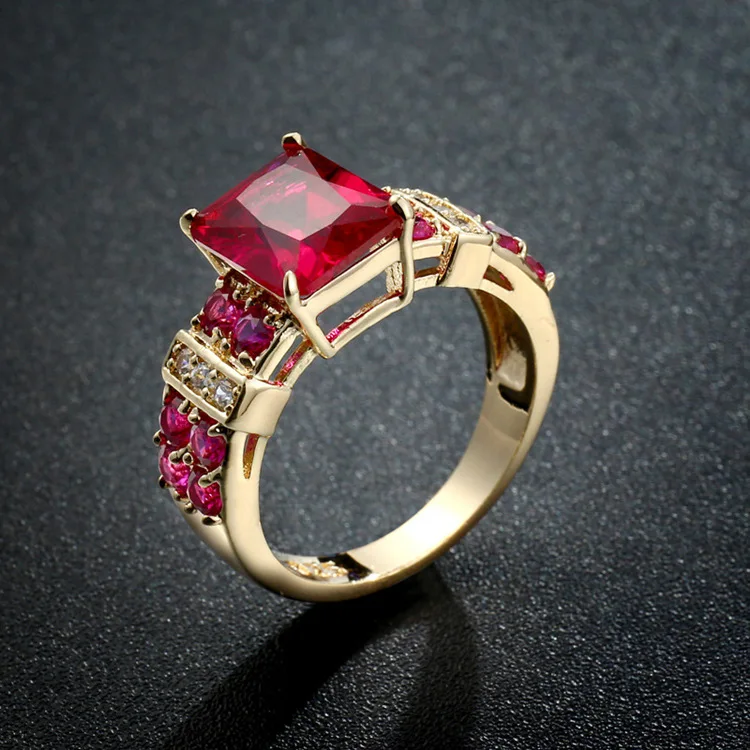 Sleek Red Crystal and Gold Ring