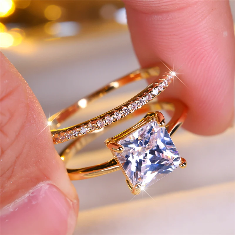 Elegant Brilliant Ring Set