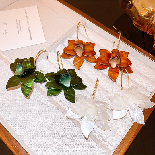 Timeless Resin Flower Dangle Earrings