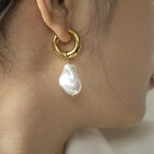 Timeless Pearl Drop Earrings