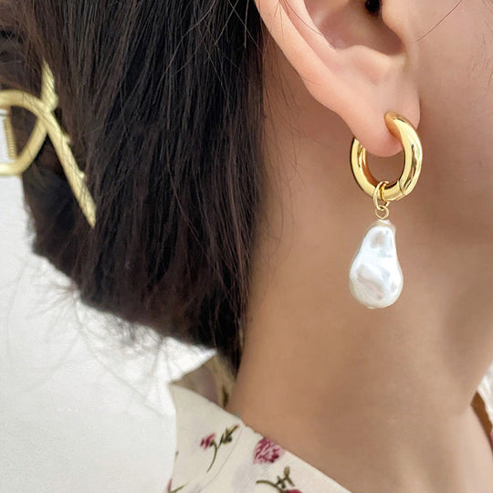 Timeless Pearl Drop Earrings