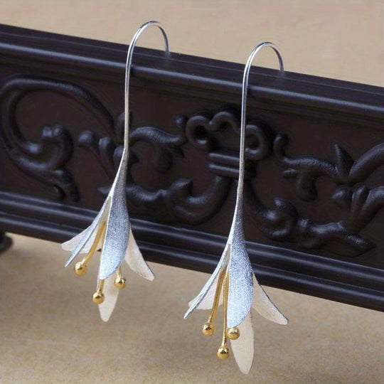 Timeless Flowers Dangle Earrings
