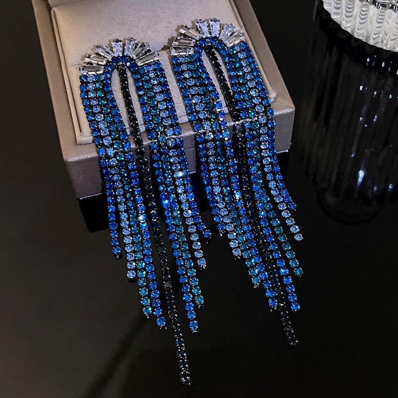 Modern & Elegant U-shaped Tassel Earrings