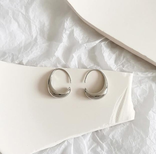 Stylish Gold Earrings