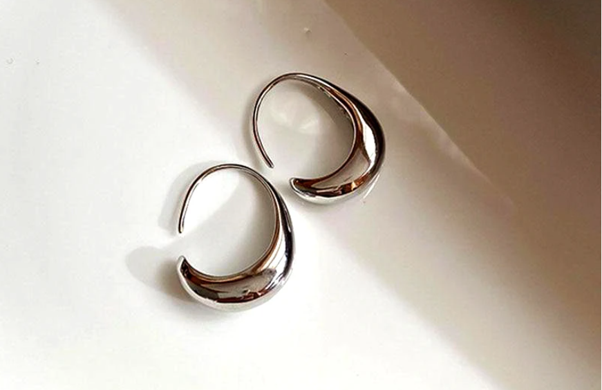 Stylish Gold Earrings