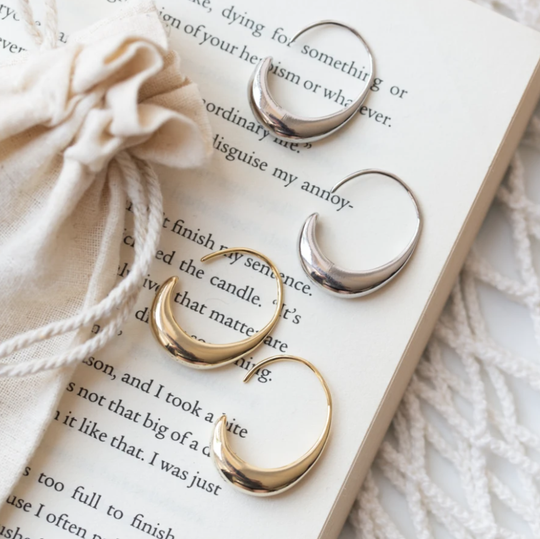 Stylish Gold Earrings