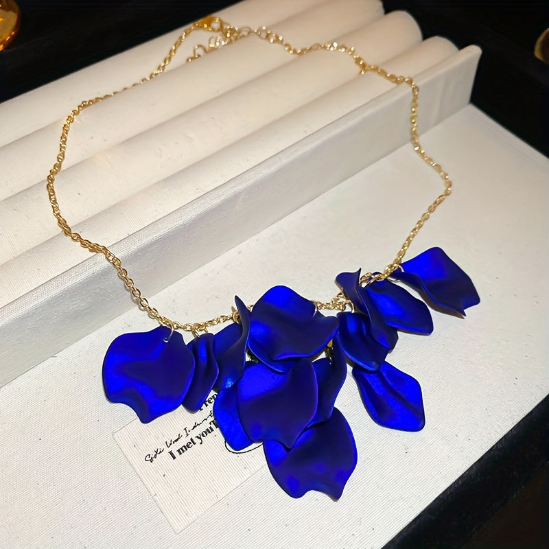 Stylish and Elegant Floral Petal Tassel Necklace