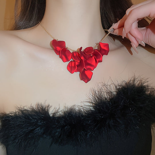 Stylish and Elegant Floral Petal Tassel Necklace